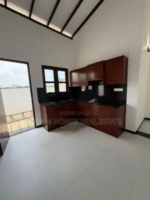 Beautiful 3 Bedroom House for Sale in Piliyandala