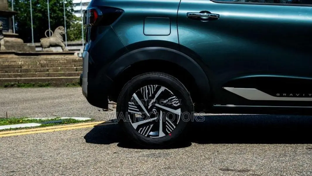 Nissan Gravite Tekna Plus 2026