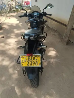 Bajaj Pulsar AS 150 2016