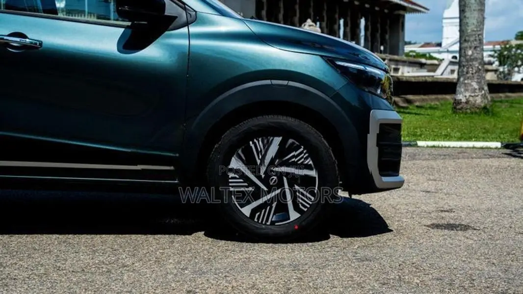 Nissan Gravite Tekna Plus 2026