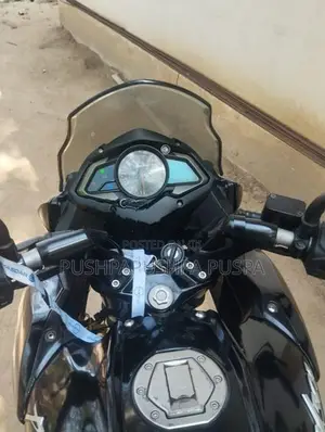 Bajaj Pulsar AS 150 2016