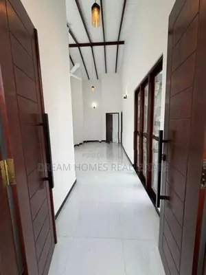 Beautiful 3 Bedroom House for Sale in Piliyandala