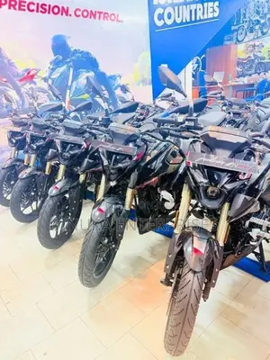 Bajaj Pulsar N160 Premium 2026
