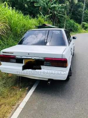 Nissan Sunny 1987