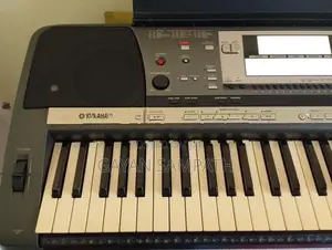 Yamaha PSR 640 Keyboard