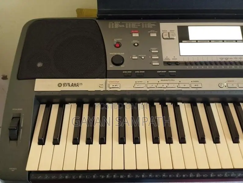 Yamaha PSR 640 Keyboard