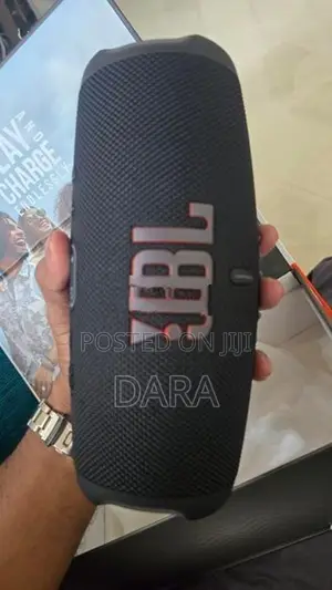 JBL Charge 5