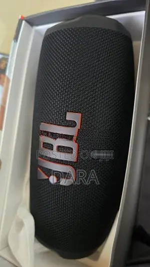 JBL Charge 5
