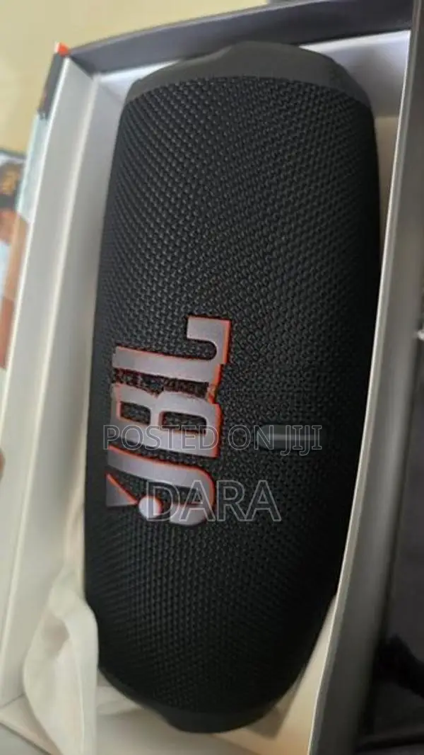 JBL Charge 5