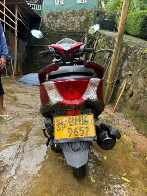 Honda Grazia 125 2021