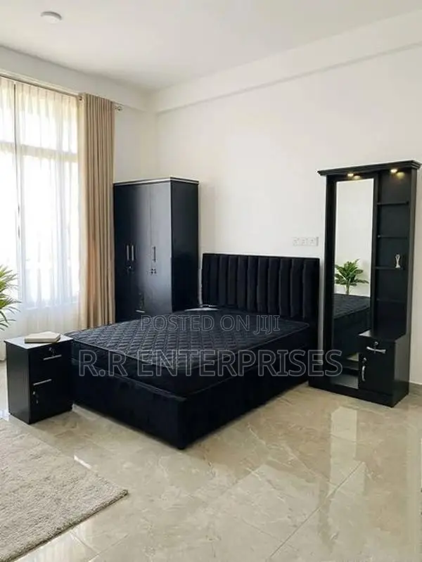 New Black Luxury Bedroom Set 6*5 Ft Queen Size