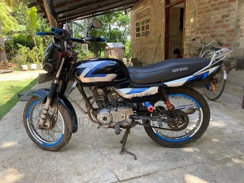 Bajaj CT100 2006