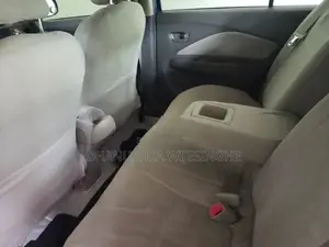 Toyota Yaris 2012
