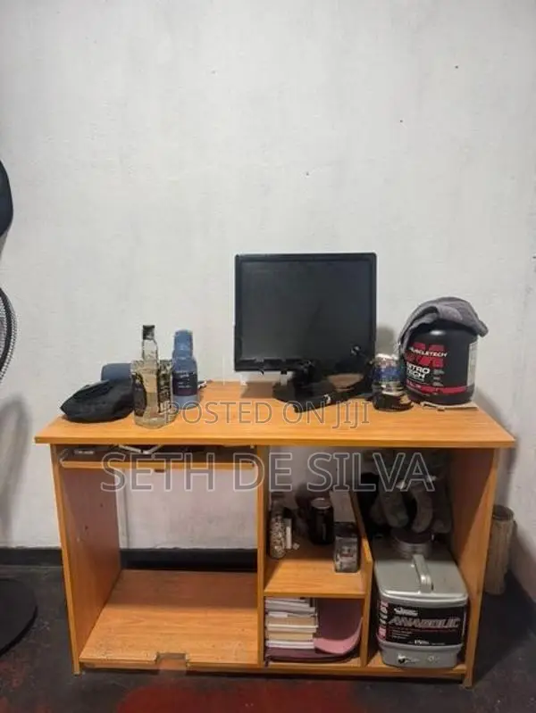 Computer Table Damro