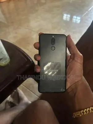 Huawei Nova 2i (Used)