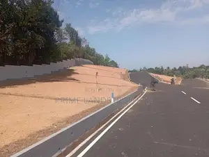 10km to Piliyandala Town Valuable Land Plots