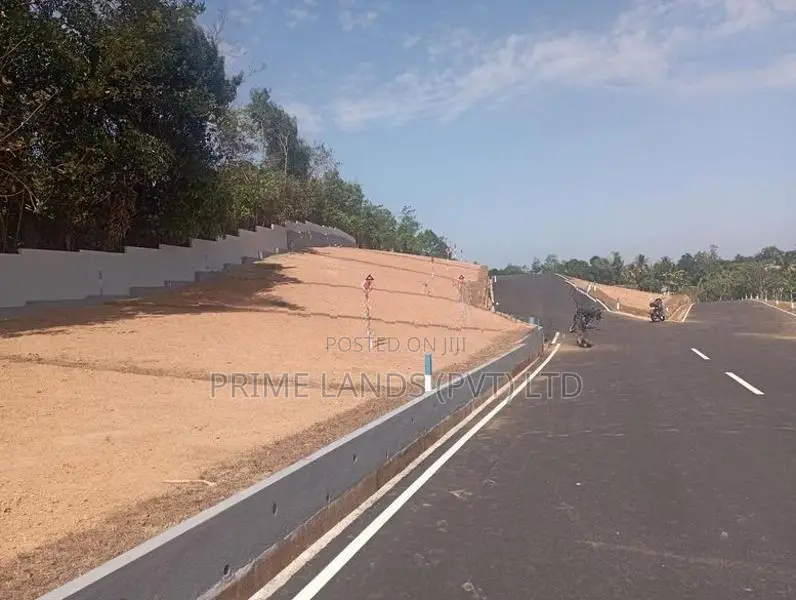10km to Piliyandala Town Valuable Land Plots