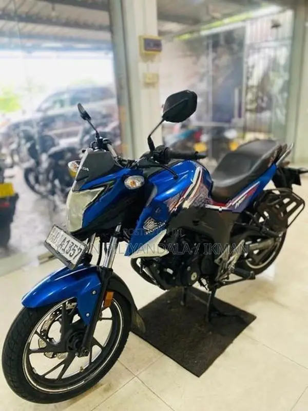 Honda Hornet 2019
