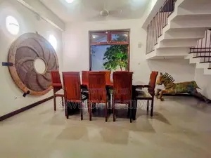 Luxury House for Sale in Wattala