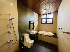 Luxury House for Sale in Wattala
