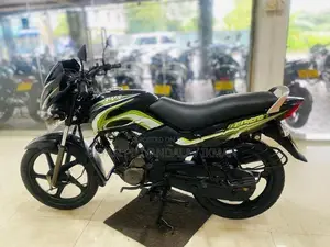 TVS Metro 2017
