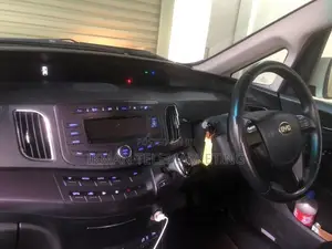 BYD e6 2017