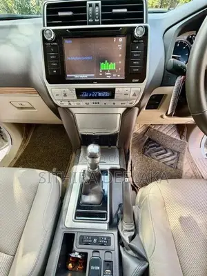 Toyota Land Cruiser Prado 2017