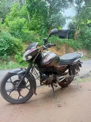 Bajaj Discover 125 M 2015