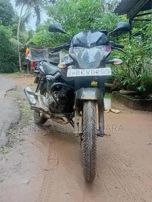 Bajaj Discover 125 M 2015
