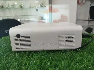 Yaber V5 LED Projector