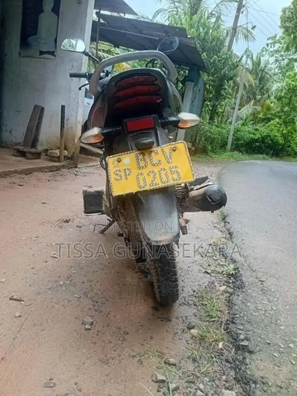 Bajaj Discover 125 M 2015