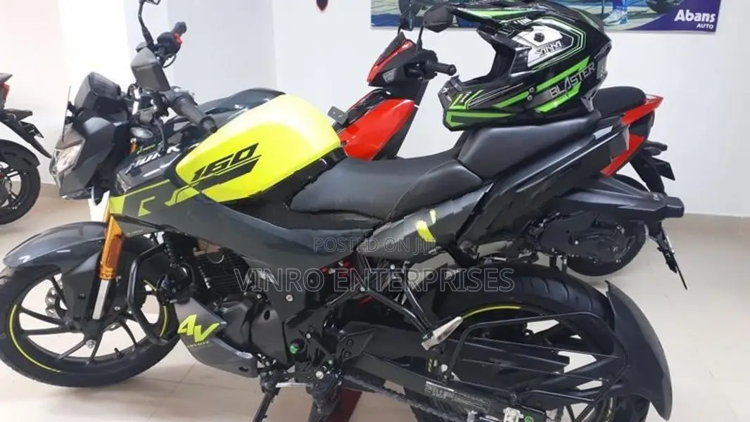 Hero Hunk 160R 4V 2026
