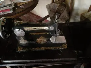 Singer Sewing Machine
