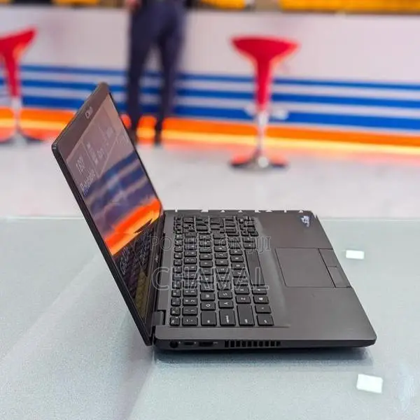 Dell Latitude 5400 Core i5-8th Gen 8GB RAM 256GB SSD Laptop