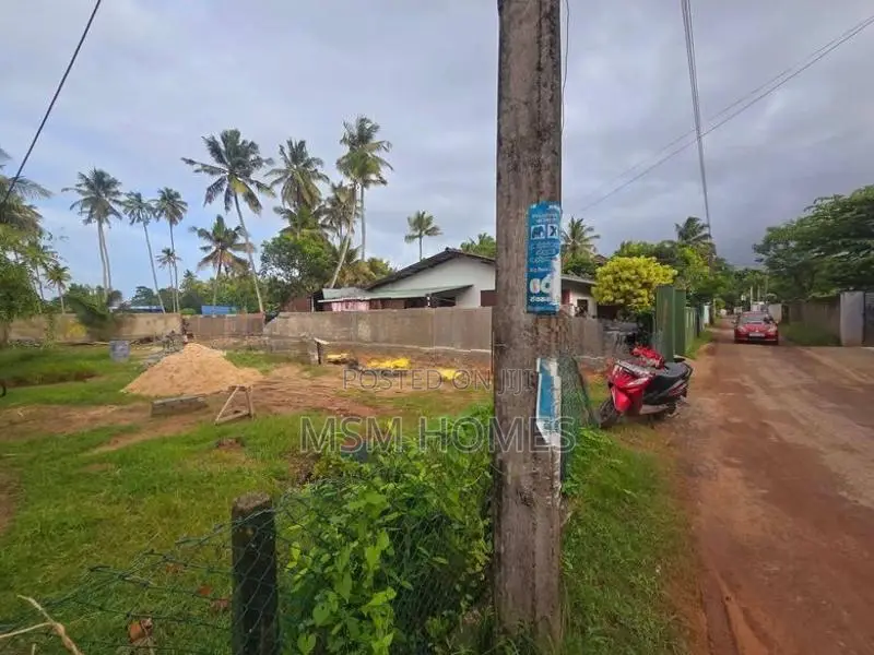 මීගමුව නගරයට ඉතා අසන්න ඇති වටිනා ඉඩම විකිණිමට තිඹිරිගස්කටුවම