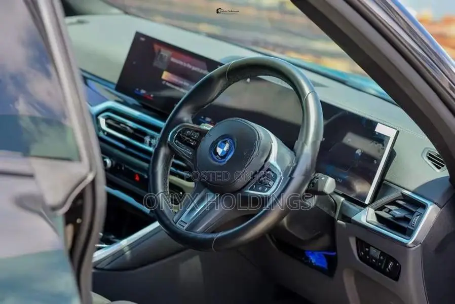 BMW i4 2023