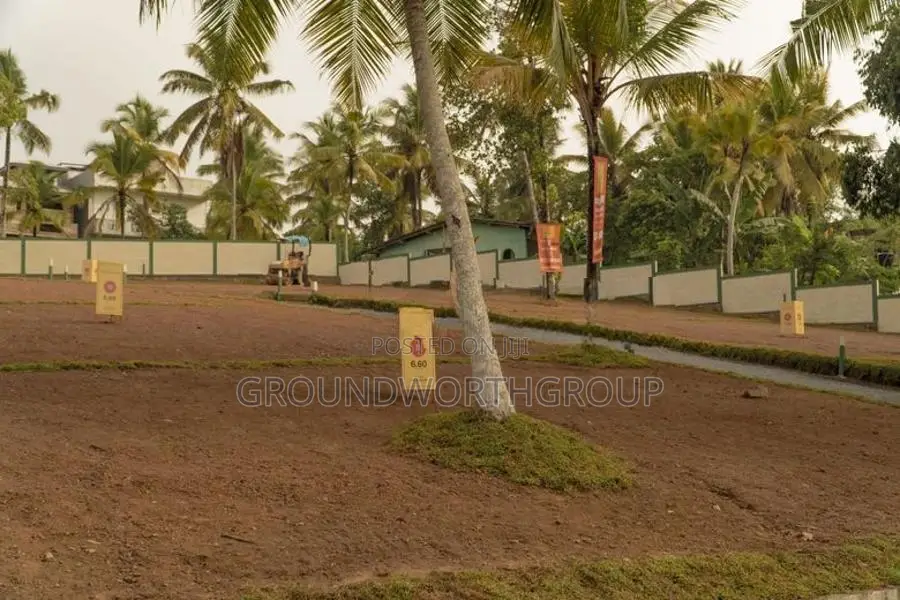 Valuable Land for Sale in Polgasowita s5