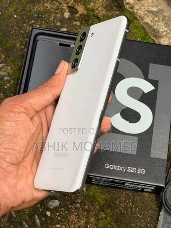 Samsung Galaxy S21 5G (Used)