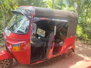 Bajaj RE 4 Stroke 2012