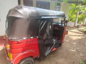Bajaj RE 4 Stroke 2012