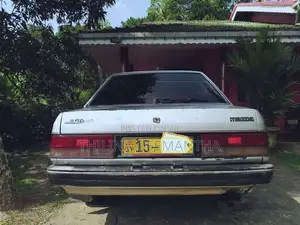 Mazda 3 1988