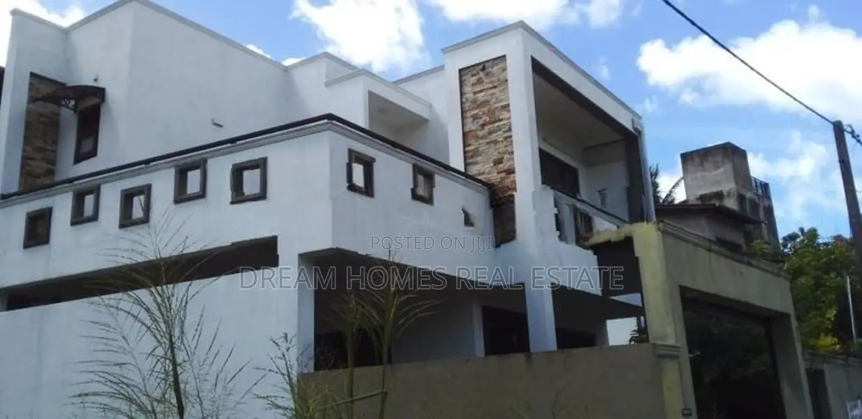 Spacious Family Home in Rathuwila Watta, Athurugiriya