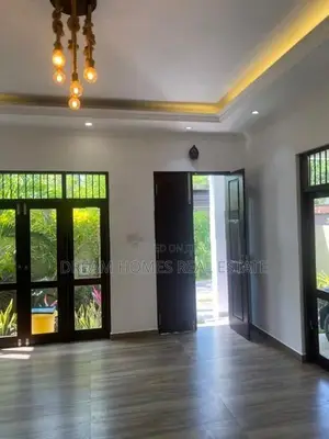 Spacious Family Home in Rathuwila Watta, Athurugiriya