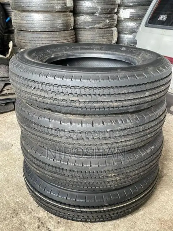 205/80R/17.5 Yokohama Tire