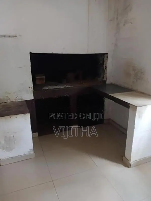 Single Storey House for Rent Thalawathugoda