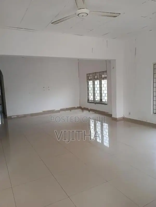 Single Storey House for Rent Thalawathugoda