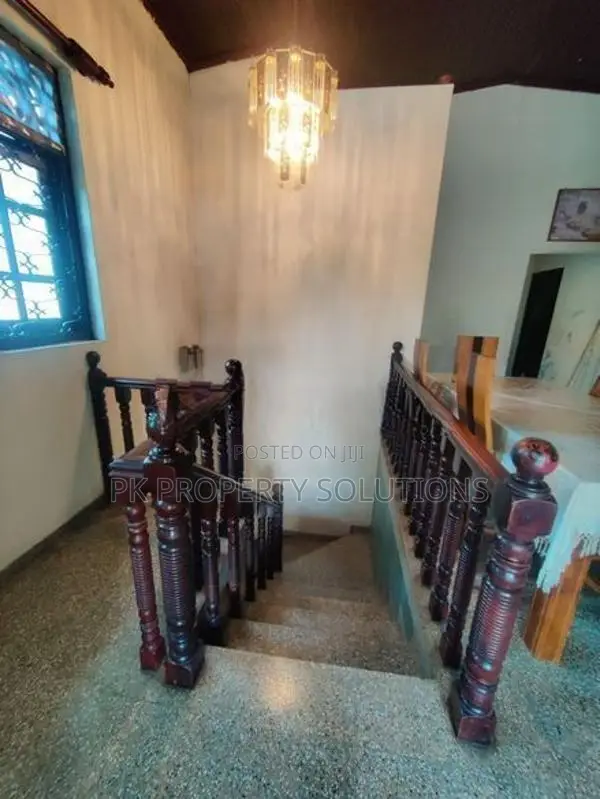 House for Sale in Boralesgamuwa( FILE NO 129E)