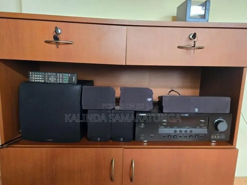 Yamaha HTR 6130 Home Theater