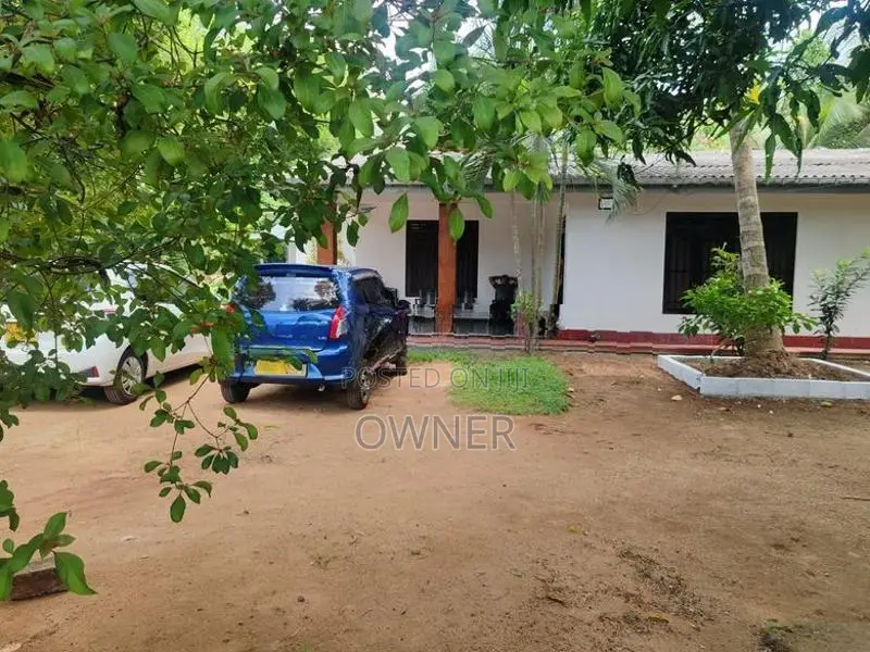 Hotel in Anuradhapura