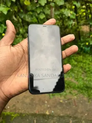 Apple iPhone 11 Pro (Used)